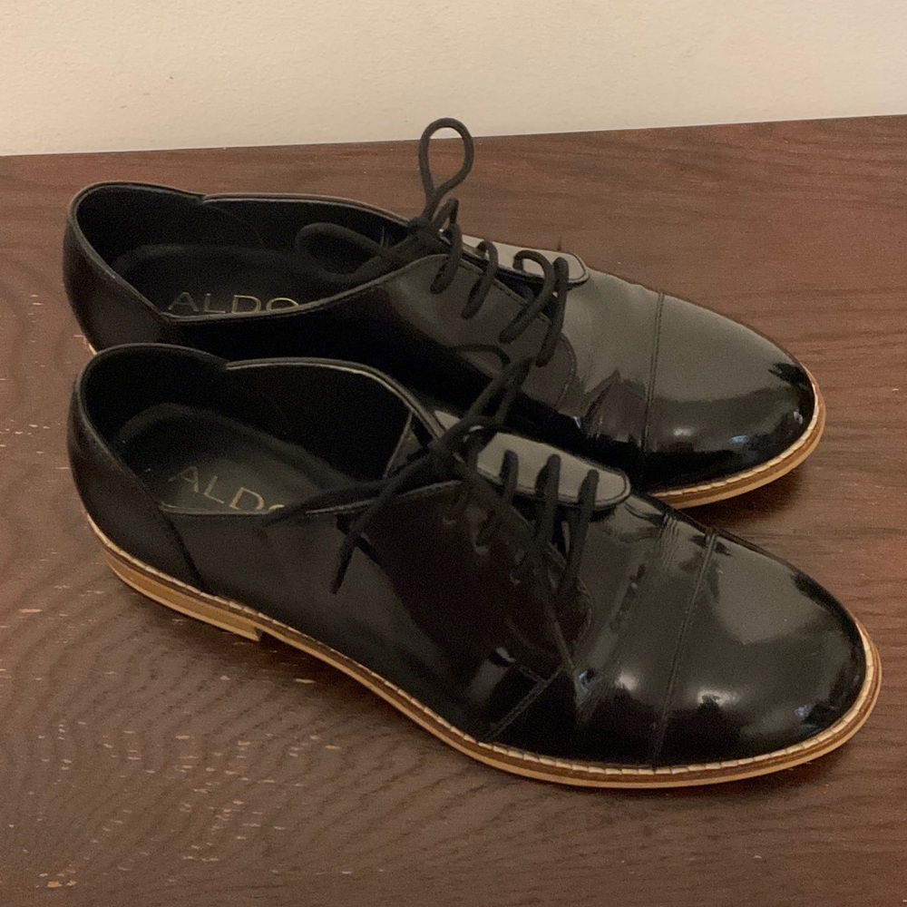 Aldo Women’s Patent Leather Black Oxfords